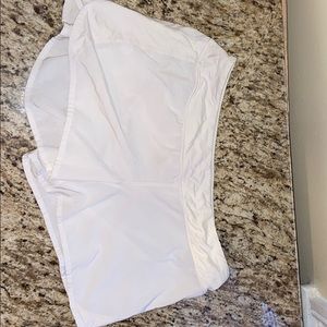 Size 12 lululemon shorts